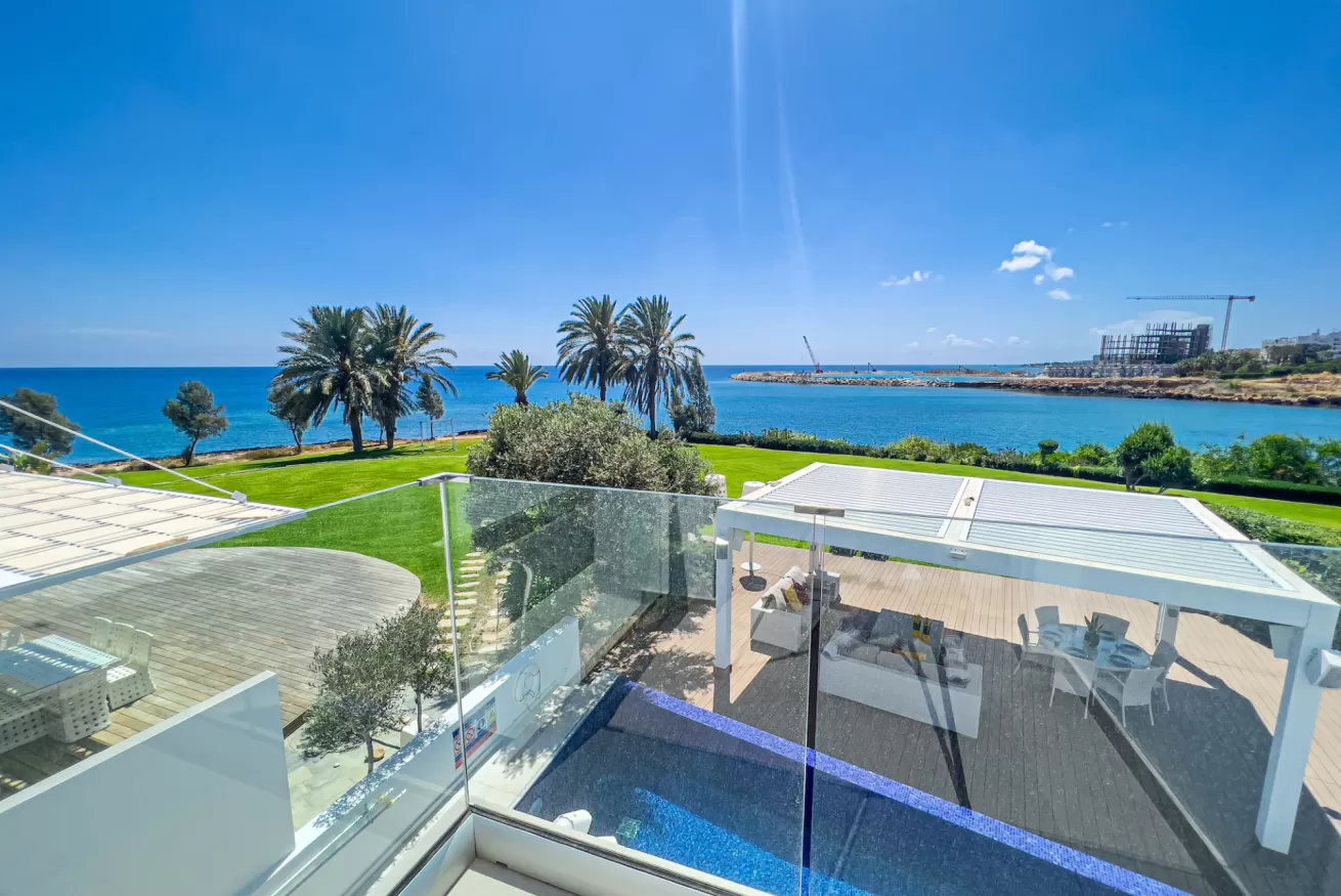 Erato Seafront Luxury Villa