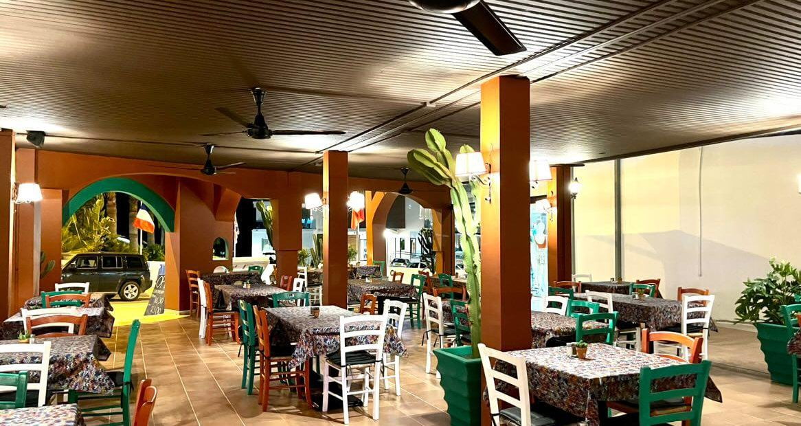 Los Hermanos Mexican Restaurant