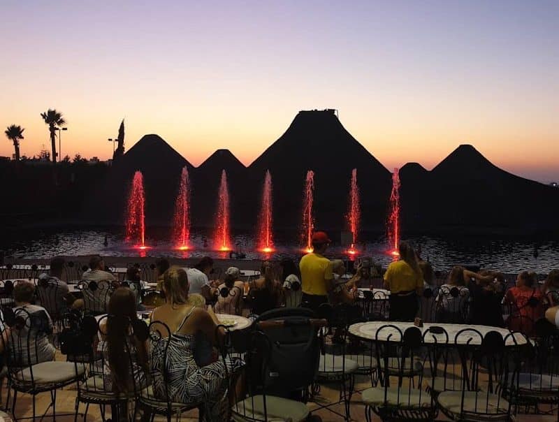 Magic Dancing Waters Live Show